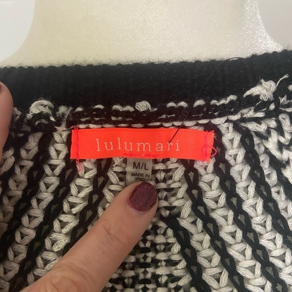 Lulumari women's M/L asymmetrical side zip open knit moto style sweater NWT - Picture 3 of 8